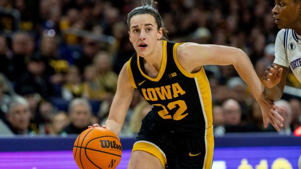 Follow live: Hawkeyes’ Clark chases scoring record www.espn.com – TOP