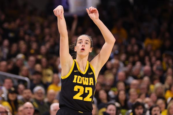 Projected No. 1 pick Clark to enter WNBA draft image