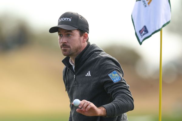 Taylor's 60 ties course record at Phoenix Open