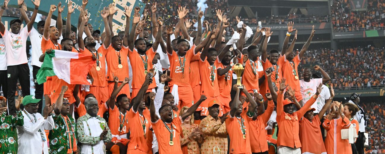 Ivory Coast soccer traditions' uniforms