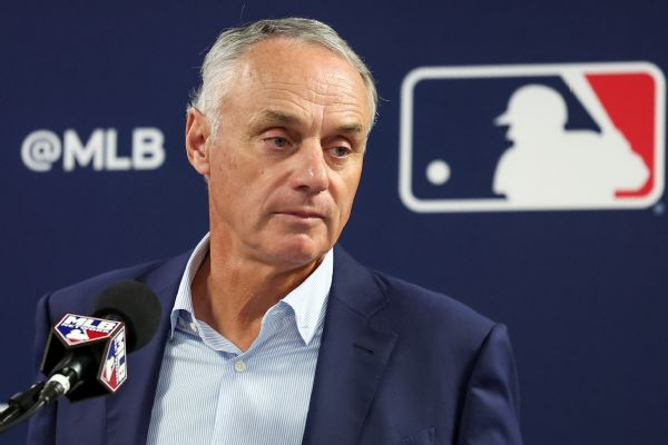 Manfred: No Pride Night not decisive for ASG