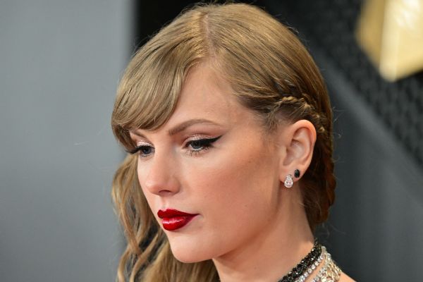 T. Swift gives $100K to shooting victim's family