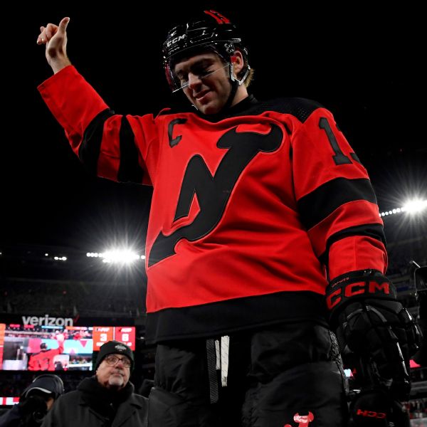 'We needed this win': Devils top Flyers at MetLife