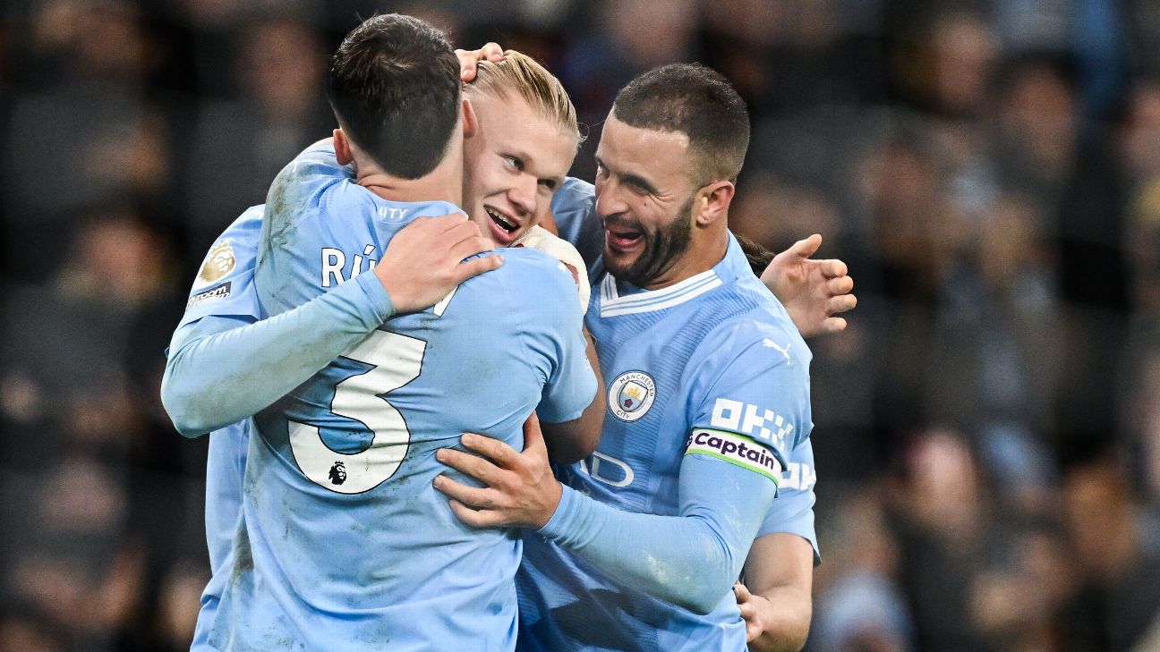Haaland fires Man City to within 1 point of PL lead