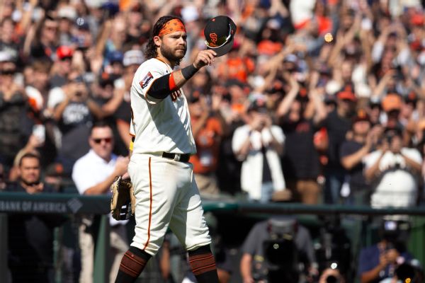 Sources: Cards add longtime Giants INF Crawford