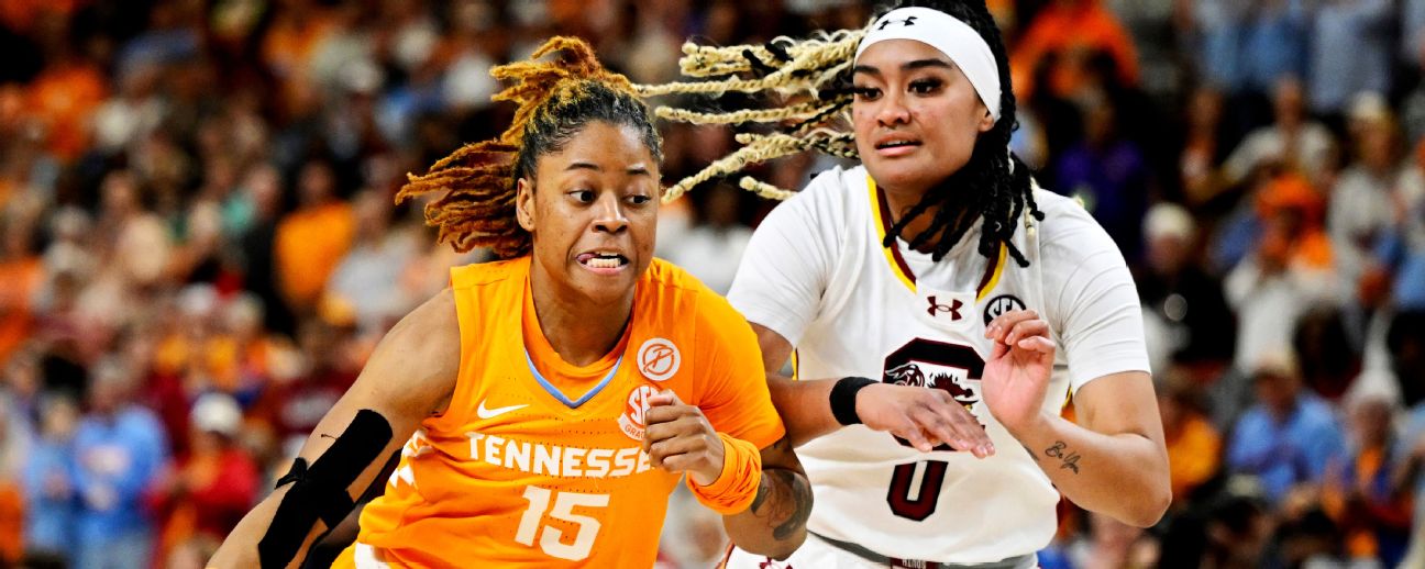 Tennessee lady deals volunteers basketball