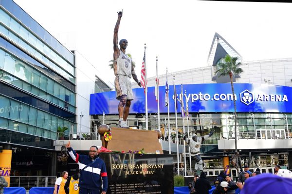 Multiple errors on Kobe Bryant statue to be fixed
