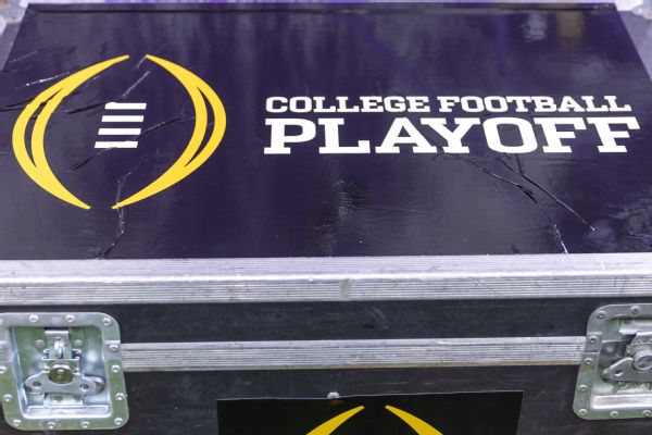 Sources: CFP closer to expected 14-team field