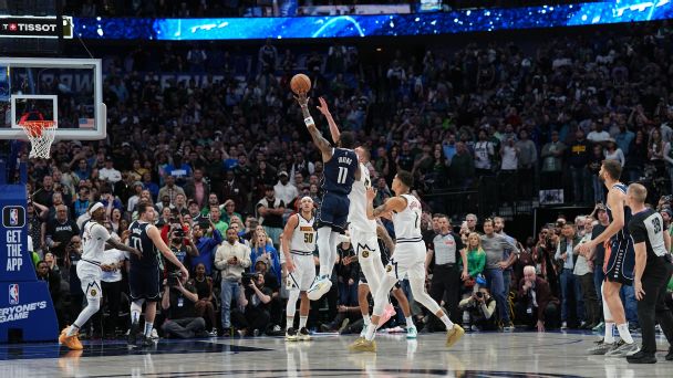 Weekend NBA and college hoops produces five buzzer-beaters
