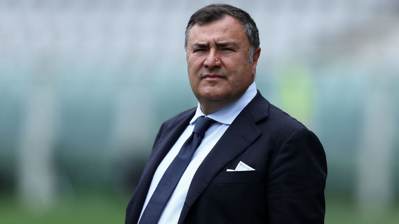 Fiorentina GM on life support after cardiac arrest