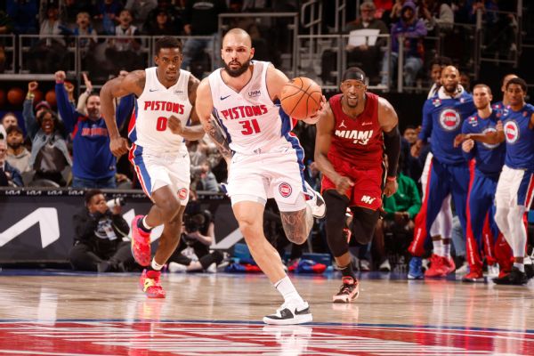 Pistons' Fournier fined for kicking ball into stands
