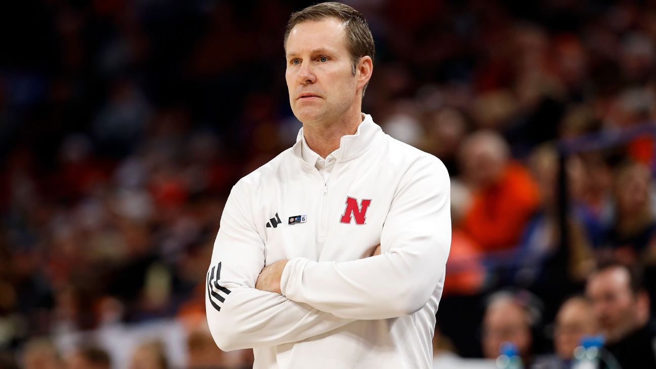 Nebraska's Hoiberg named AP Coach of the Year
