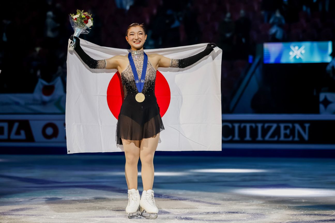 Sakamoto wins gold in Montreal to become 1st woman to 3-peat as world  champion since 1968