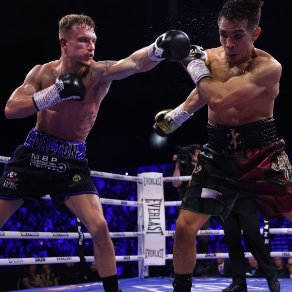 Eyeing a European title, Smith KOs Zepeda in 5th