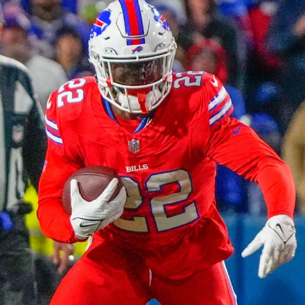 'Grateful' Harris retires after stops with Pats, Bills