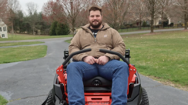 Landon Dickerson buys K lawn mower after record contract
