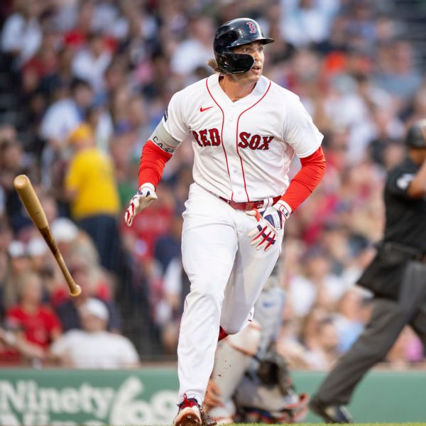 Casas out 'a while' for Red Sox with rib fracture