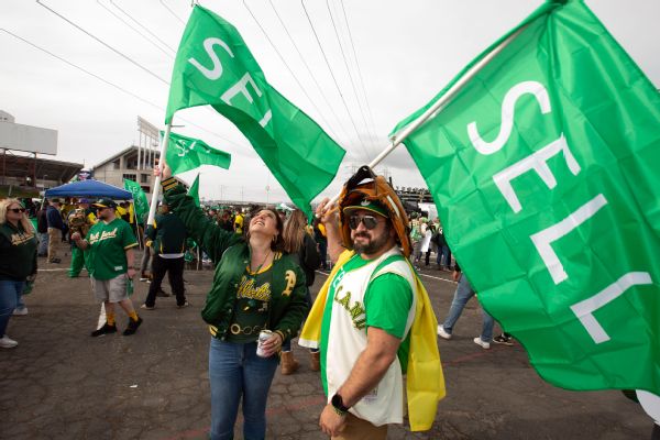 A's fans protest, stay in parking lot for opener