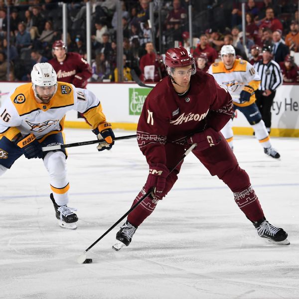 Coyotes stop Preds' points streak at 18 games