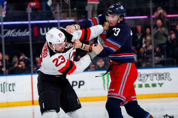 Rangers-Devils faceoff sees all 10 skaters fighting