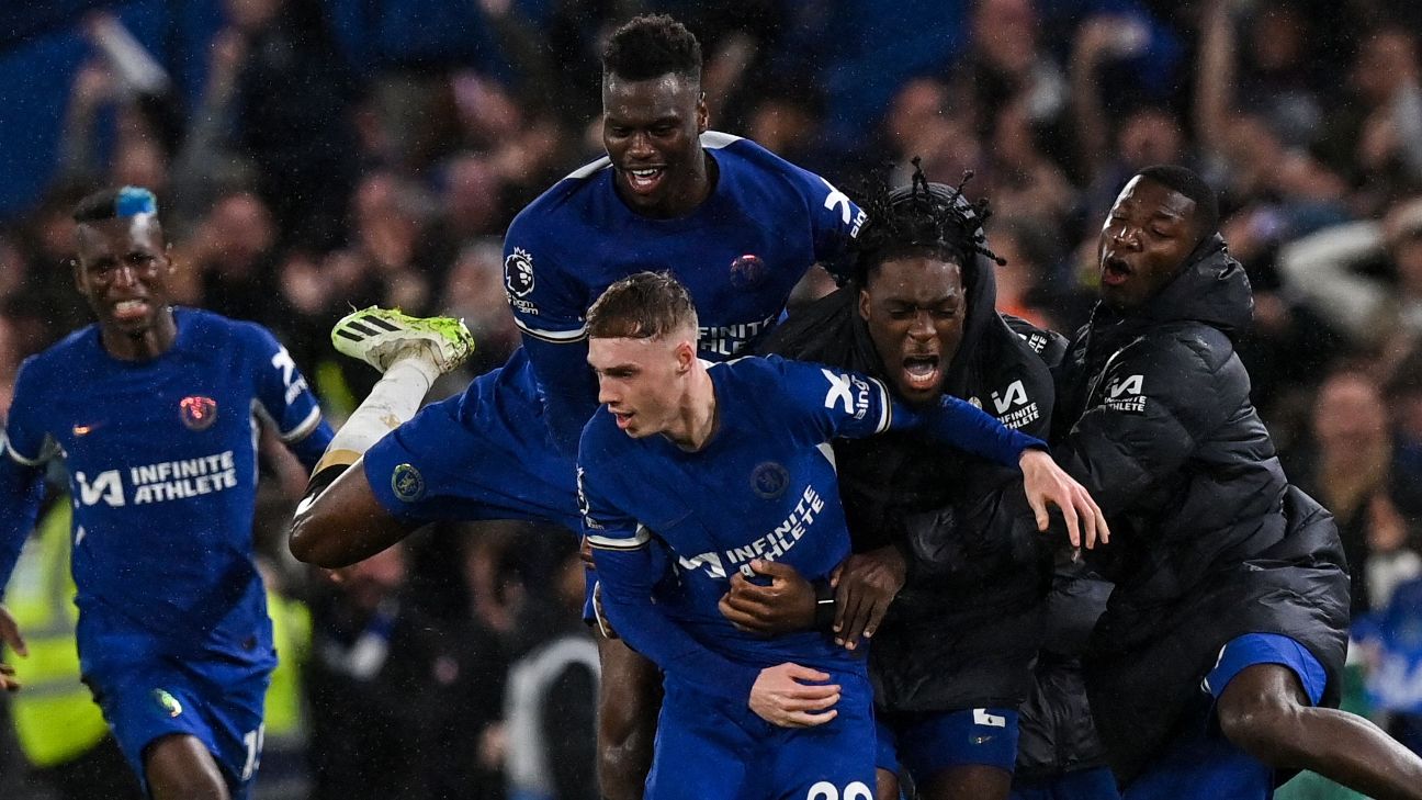 Chelsea stun Man Utd 4-3 with latest-ever winner