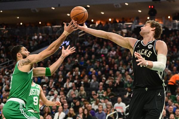 Celtics, Bucks combine for record-low 2 FTAs