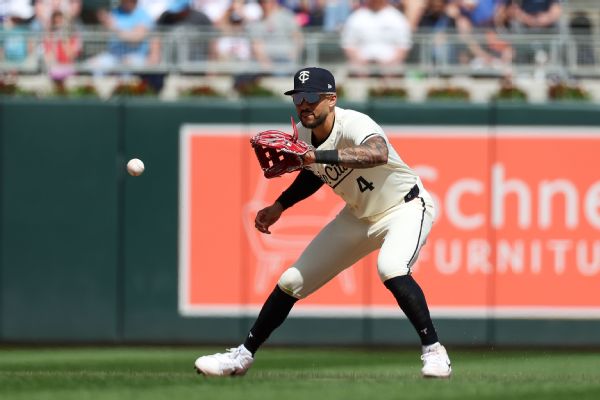 Twins' Carlos Correa (rib) back from IL after 16-game absence