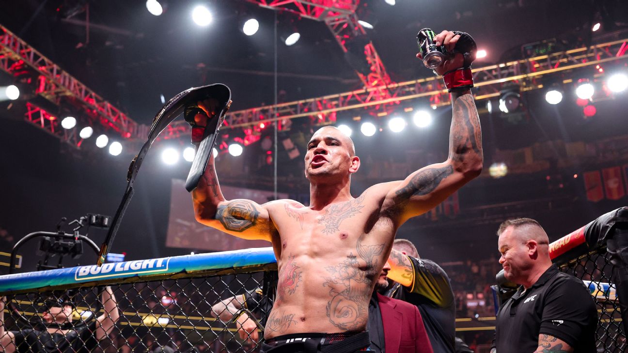 UFC 300 takeaways: Pereira's triple-champ aspirations, Holloway holds all the keys