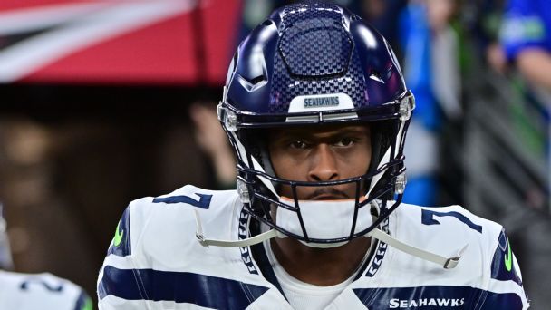 Geno Smith is adapting to new Seahawks regime -- but Seattle drafting a QB is still on table