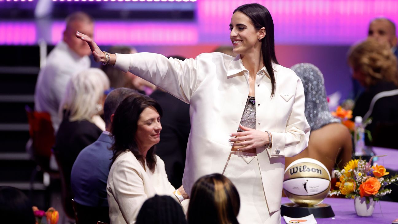 Indiana Fever select Iowa's Caitlin Clark No. 1 in 2024 WNBA draft