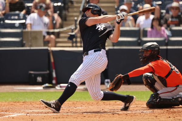Yanks delay DJ LeMahieu's minors stint with foot not fully healed