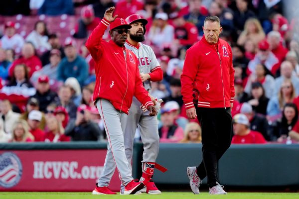 Rendon  hamstring tear  facing lengthy recovery