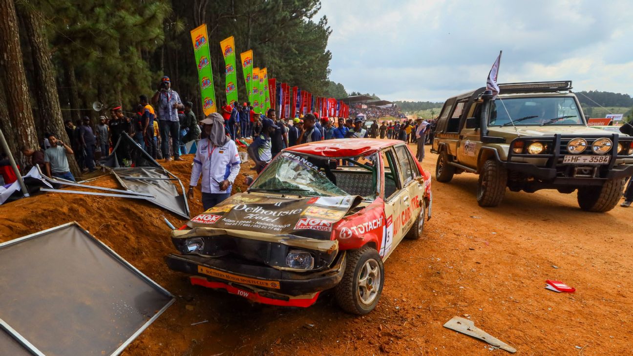 7 dead in Sri Lanka after race car veers off track www.espn.com – TOP