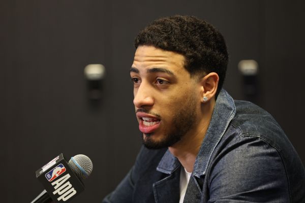 Tyrese Haliburton: Brother called racial slur by fan in Milwaukee