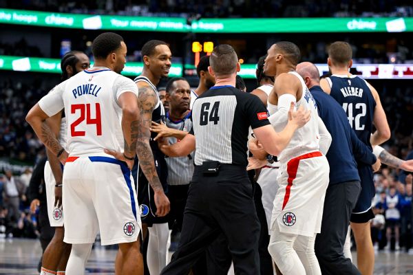 Westbrook  Washington ejected in chippy Game 3