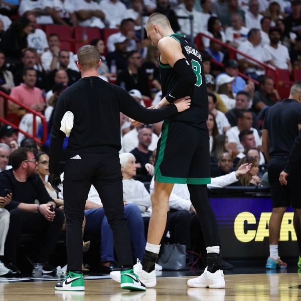 Celtics' Kristaps Porzingis to miss time with calf strain