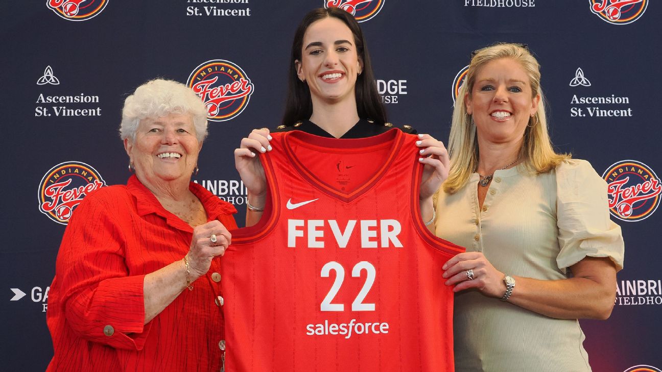 Caitlin Clark's pro debut: What would be a good WNBA rookie season?