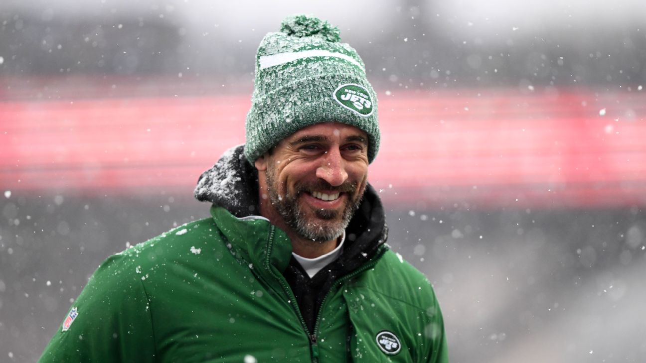 Jets QB Aaron Rodgers to have no restrictions when OTAs open