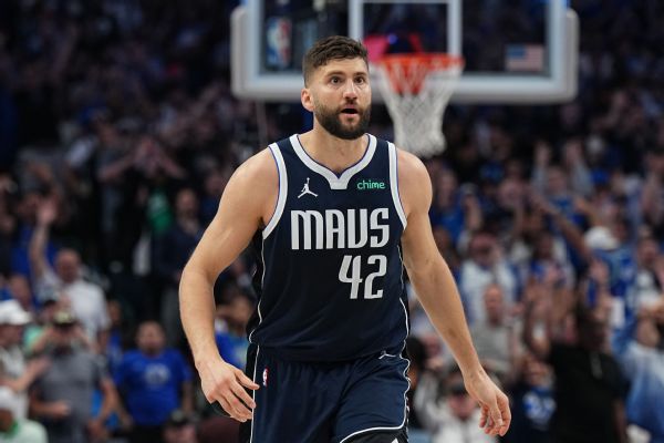 Sources: Mavs' Kleber (AC joint) out indefinitely