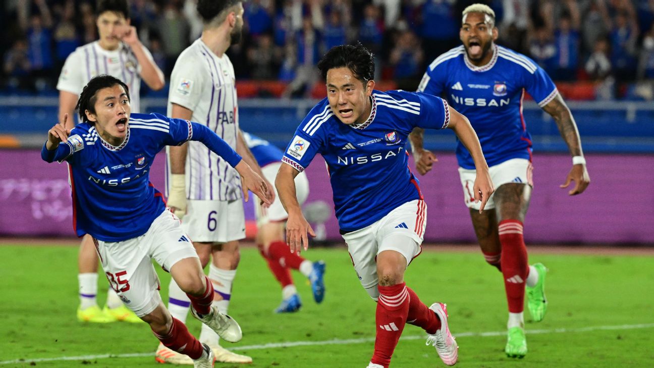 Spirited fightback leaves Marinos on the brink of historic ACL triumph
