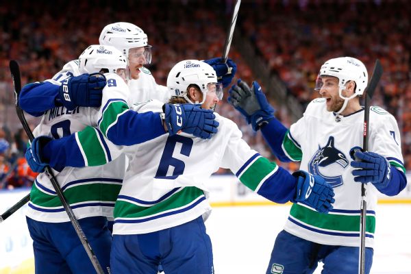 Canucks hold off Oilers to take 2-1 lead in playoff series