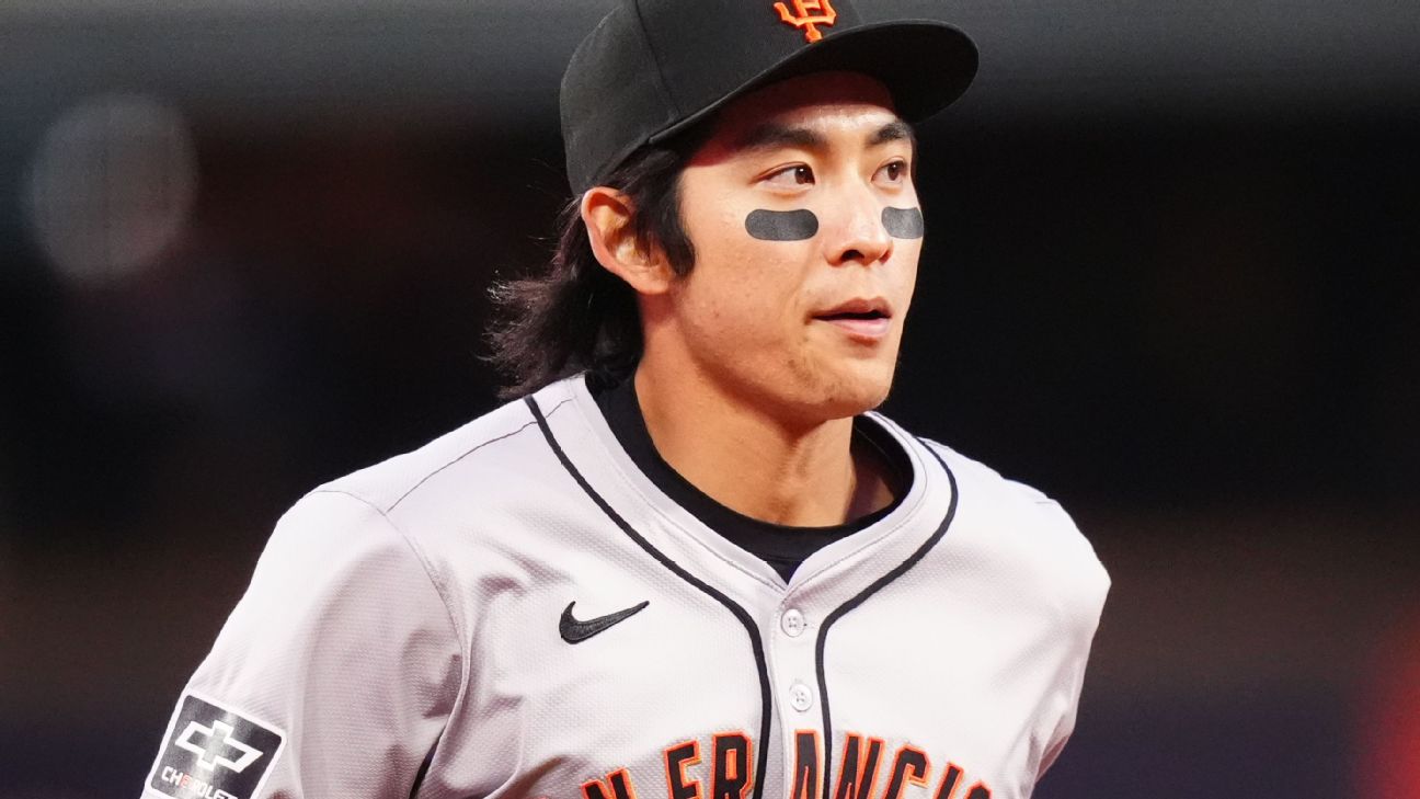 Giants OF Jung Hoo Lee scheduled for MRI on back - ABC30 Fresno