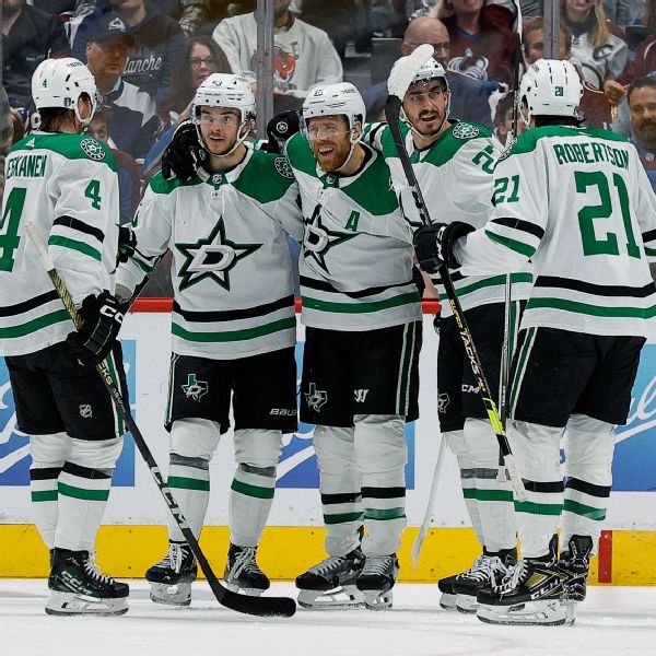 Johnston nets 2 as Stars move within 1 win of WCF