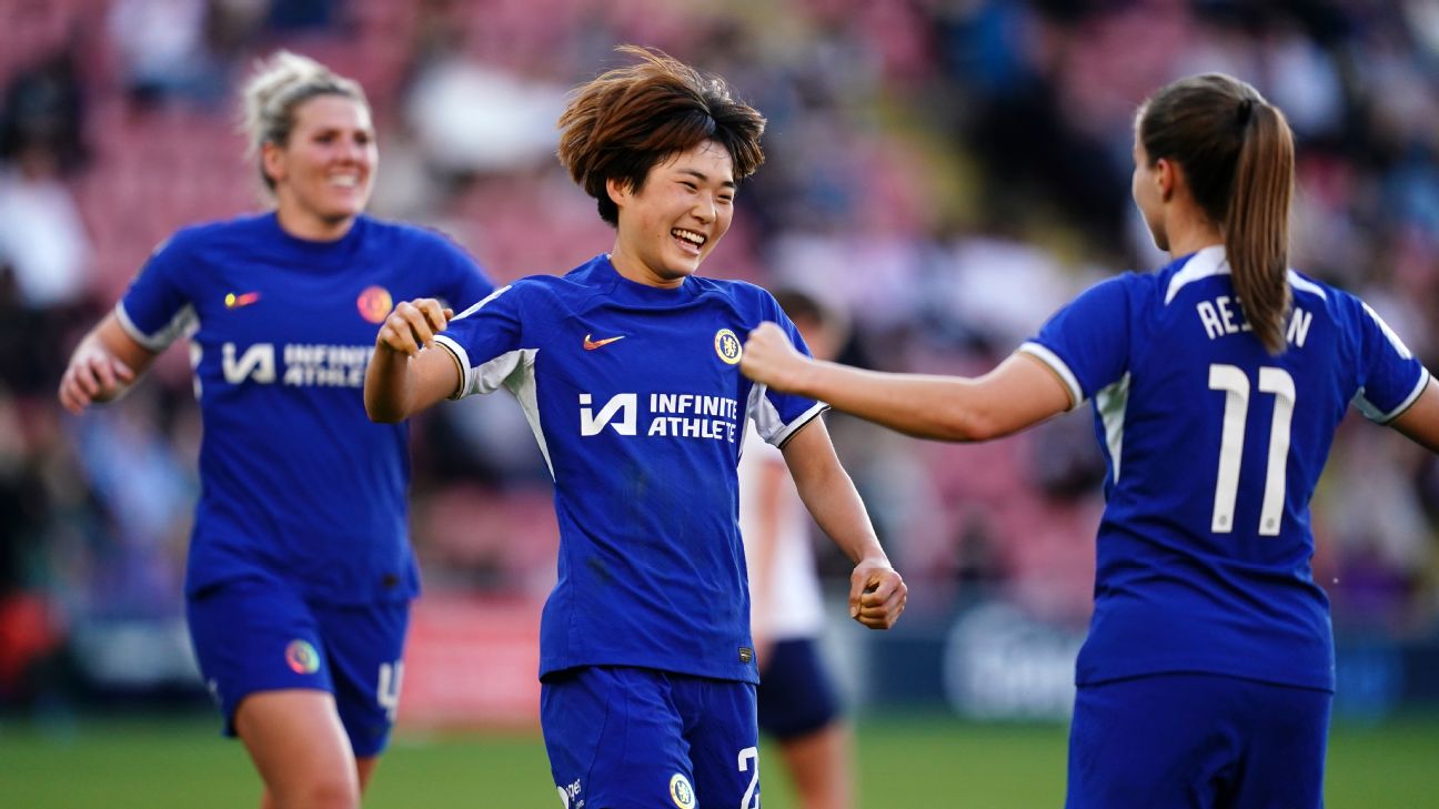 Chelsea go top with win  take WSL race to last day