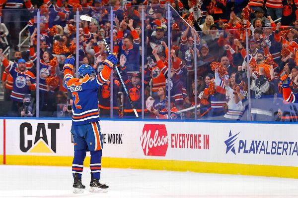 Oilers force Game 7 after blowing out Canucks