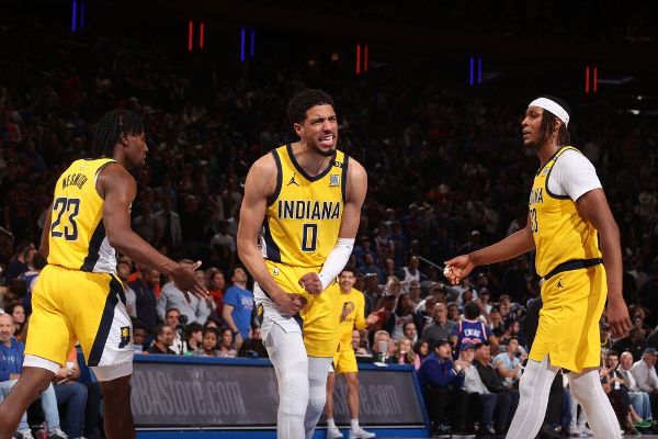 Scorching-hot Pacers set playoff mark in Game 7 rout of Knicks