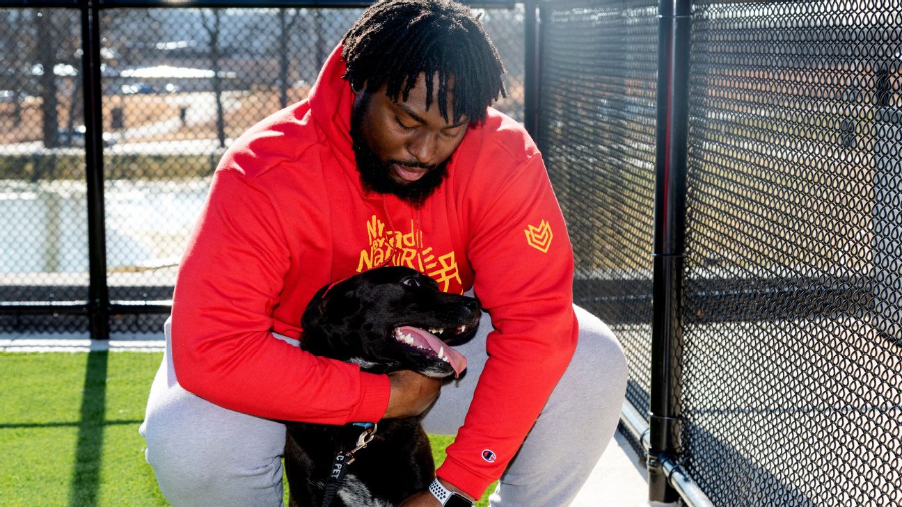 K C  Chiefs DT Derrick Nnadi on a mission to save shelter dogs