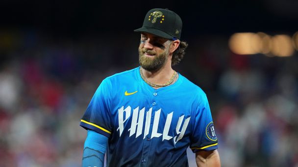  You re the GOAT   Bryce Harper helps high school student with promposal