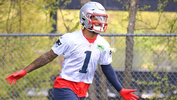 Patriots QB Drake Maye to grow with two rookie receivers
