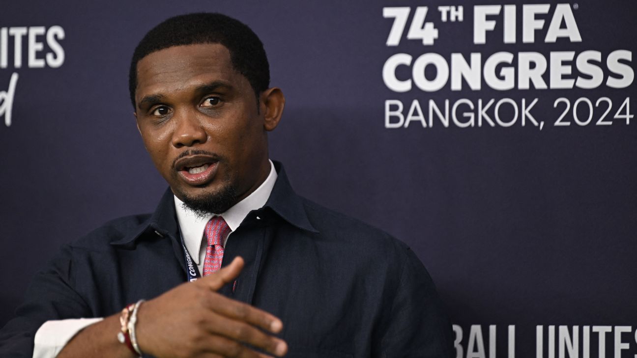 Samuel Eto'o, Cameroon coach in heated argument